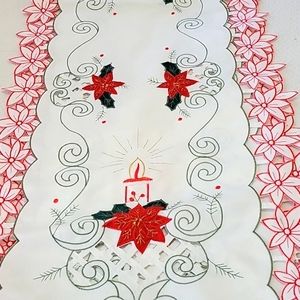 Christmas Poinsetta & Candle Table Runner